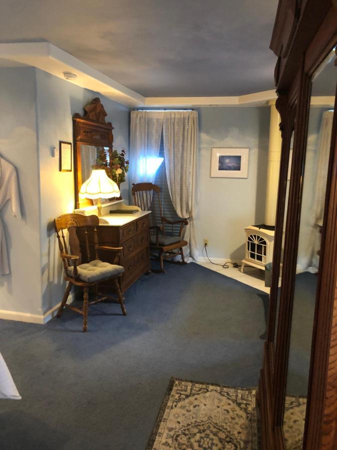 All Seasons Groveland Inn ภายนอก รูปภาพ